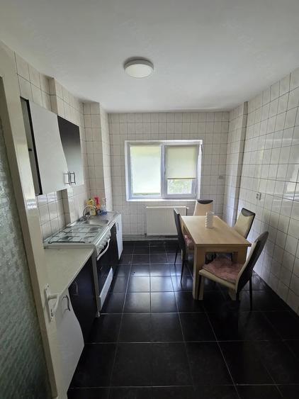 Apartament cu 2 camere decomandat în Govândari