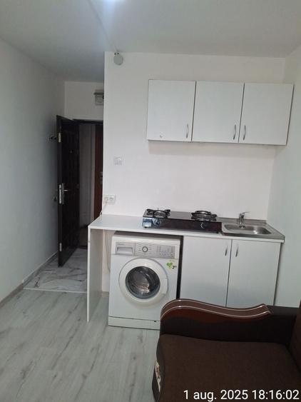 Garsonieră semidecomandată în Alexandru cel Bun