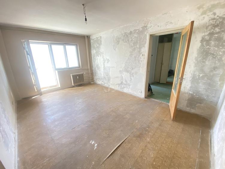 Apartament cu 2 camere semidecomandat în Mărgeanului