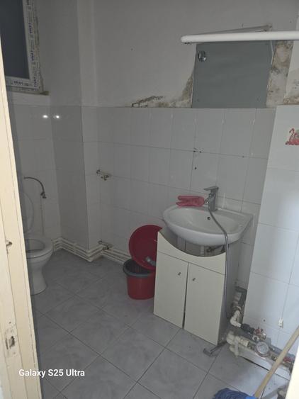 Spațiu comercial, de 85 mp, în Nicolae Bălcescu