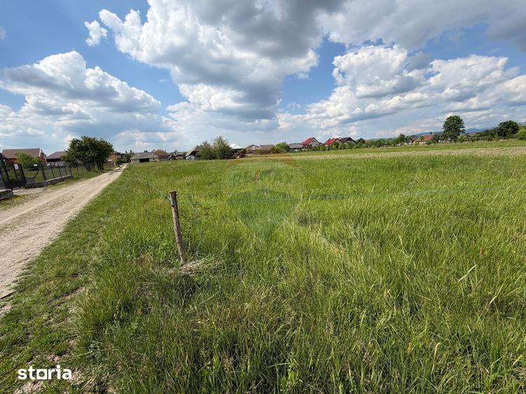 Teren de 2597 mp, în Satulung