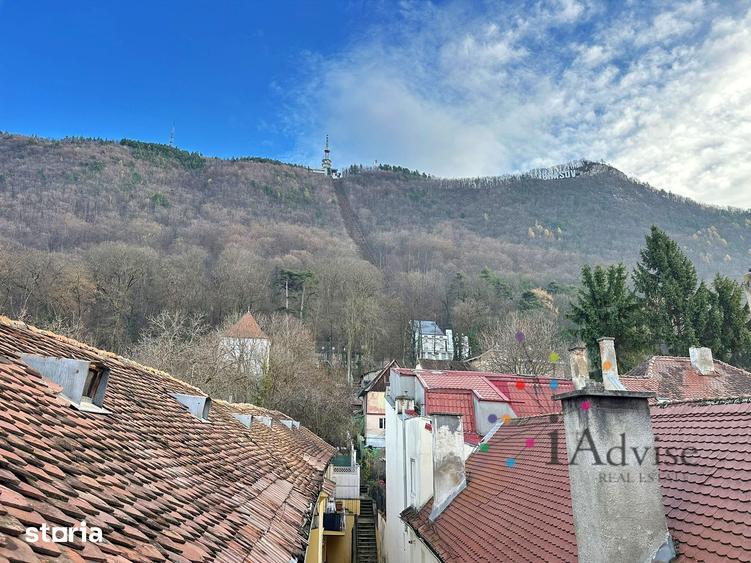 Apartament cu 6 camere în Centrul Istoric