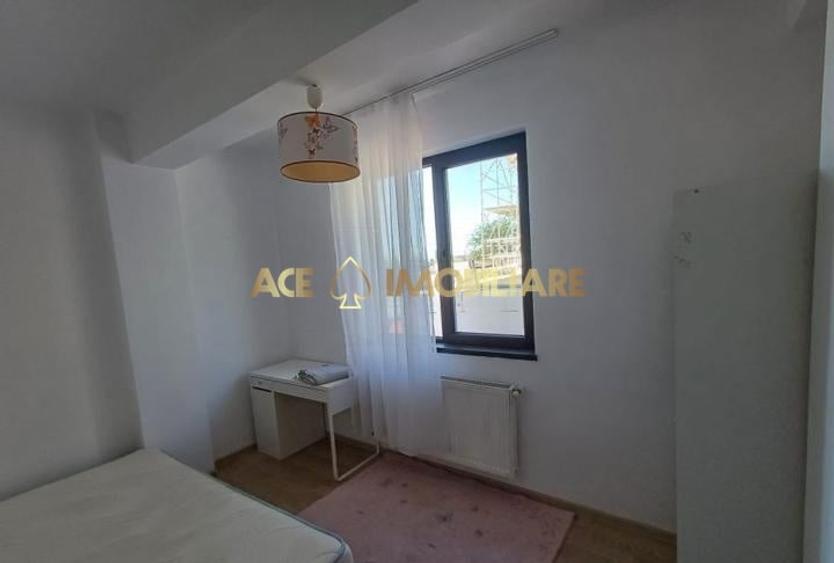 Apartament cu 3 camere decomandat, mobilat în Chitila