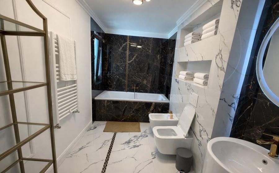 Casă individuală cu 5 camere cu Canalizare în Popas Păcurari