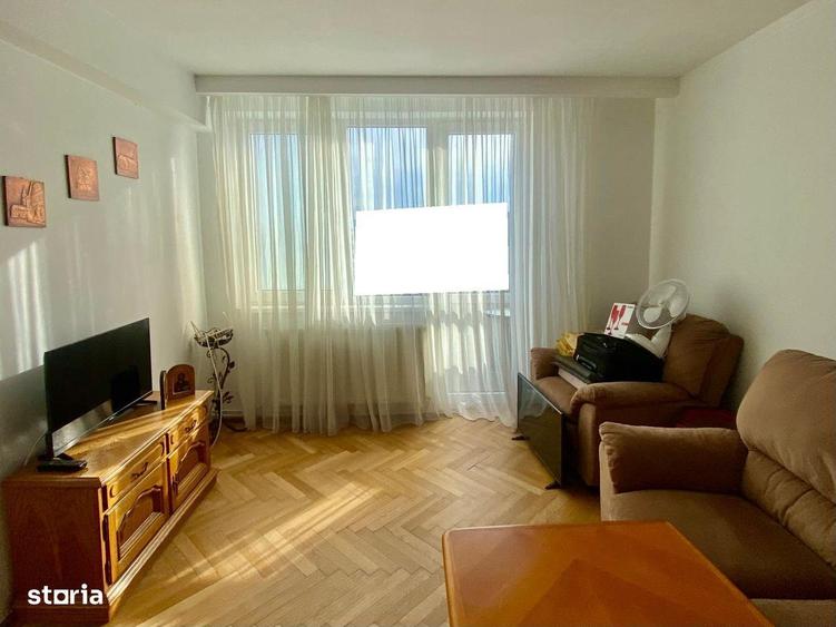 Apartament cu 2 camere decomandat în Central