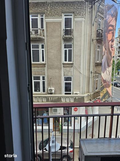 Apartament cu 3 camere în Romană — fotografia 3