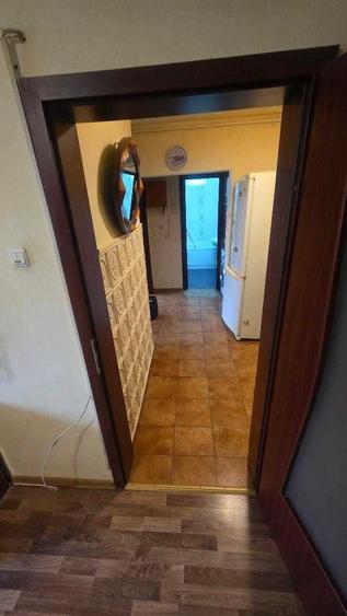 Apartament cu 2 camere decomandat în CET