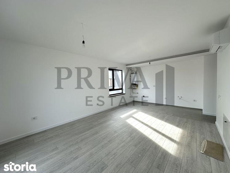 Apartament cu 3 camere decomandat în Girocului