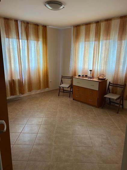 Casă cu 3 camere cu Teren 1000 Mp în Central