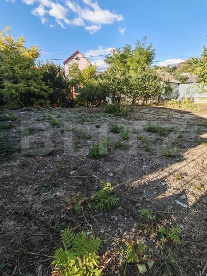 Teren Construcții intravilan de 1388 mp, în Central