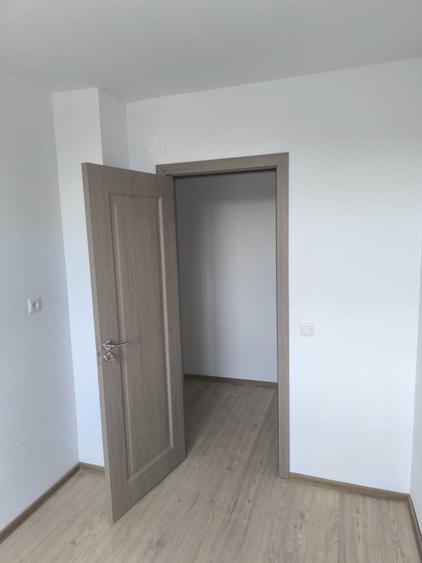 Apartament cu 2 camere semidecomandat în Rogerius
