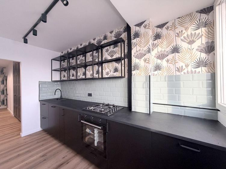 Apartament cu 3 camere semidecomandat, mobilat în Floreasca