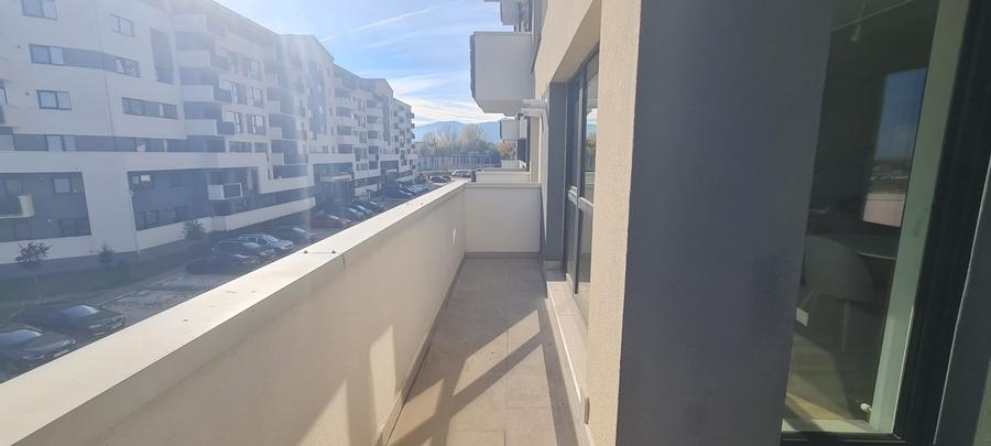 Apartament cu 2 camere semidecomandat în Rulmentul
