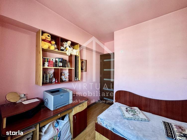 Apartament cu 4 camere decomandat în Est