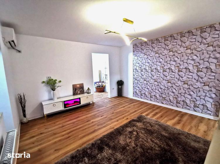 Apartament cu 2 camere decomandat în Girocului
