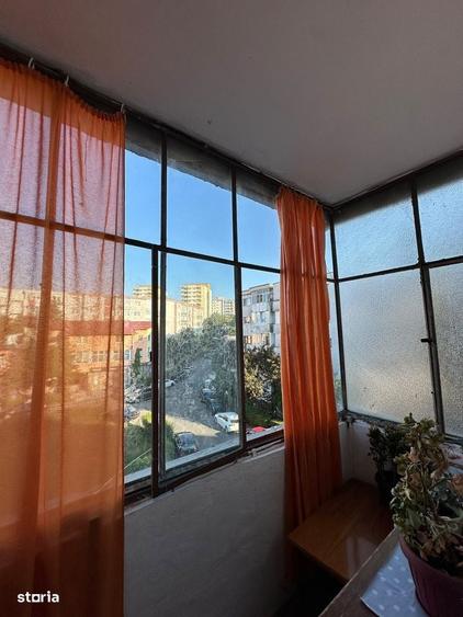 Apartament cu 2 camere decomandat în Florești