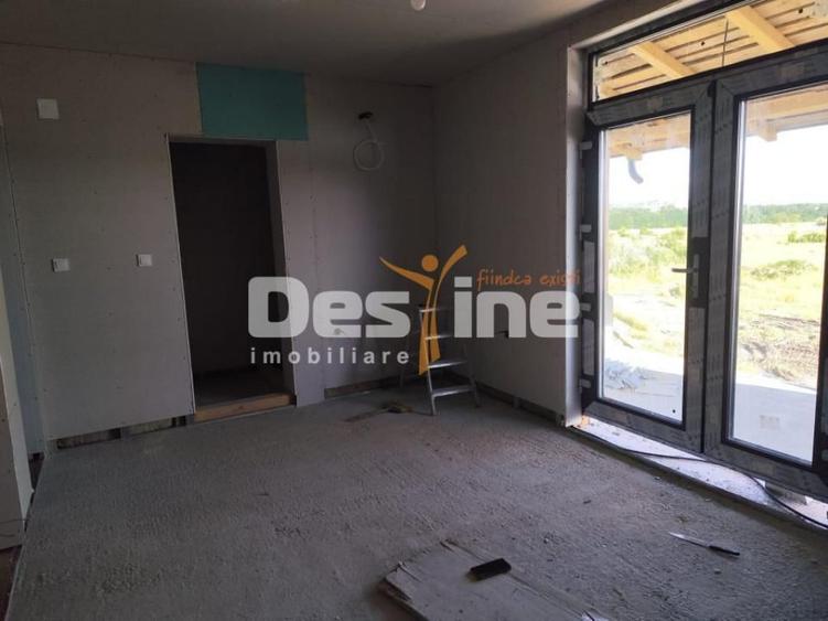 Casă cu 4 camere cu Teren 500 Mp în Bordenii Mici