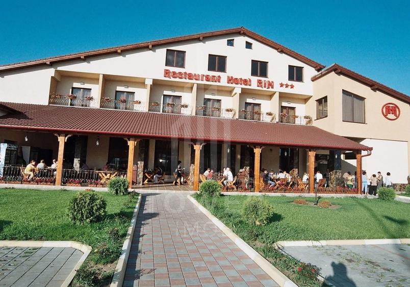 Hotel/Pensiune, de 1,340 mp, în Central