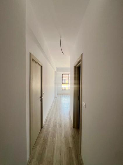 Apartament cu 3 camere decomandat în Giroc