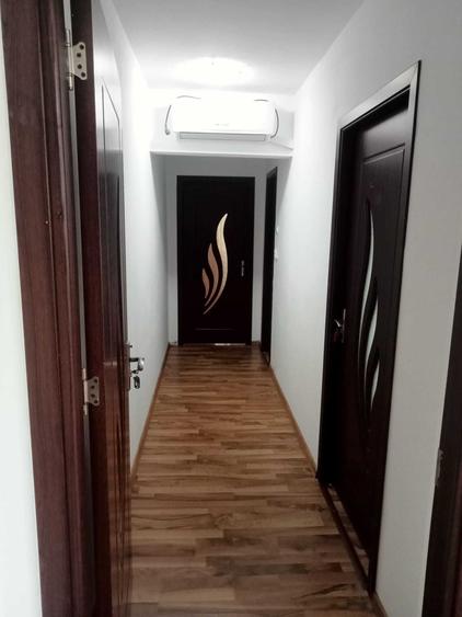 Apartament cu 3 camere decomandat în Vest