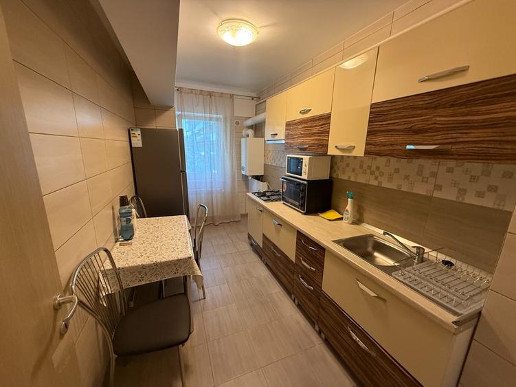 Apartament cu 2 camere decomandat, mobilat în Tudor Vladimirescu