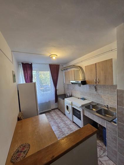 Apartament cu 2 camere semidecomandat în Ultracentral