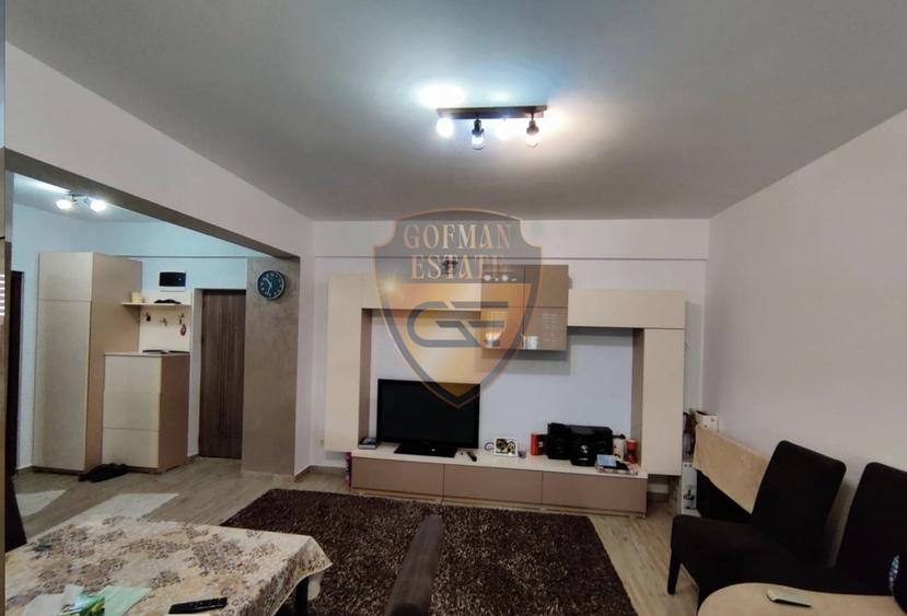 Apartament cu 2 camere semidecomandat, mobilat în Km 5