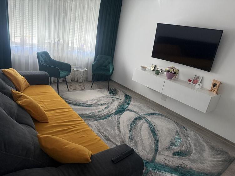 Apartament cu 3 camere în Central