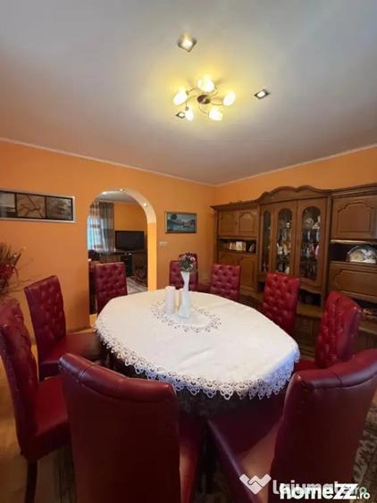 Casă cu 7 camere cu Teren 3300 Mp în Dornești