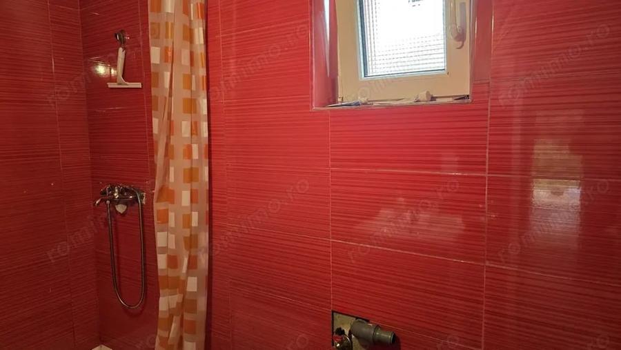Casă cu 2 camere cu Teren 780 Mp în Simeria