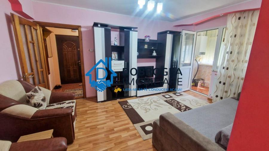 Apartament cu 2 camere semidecomandat în Vest