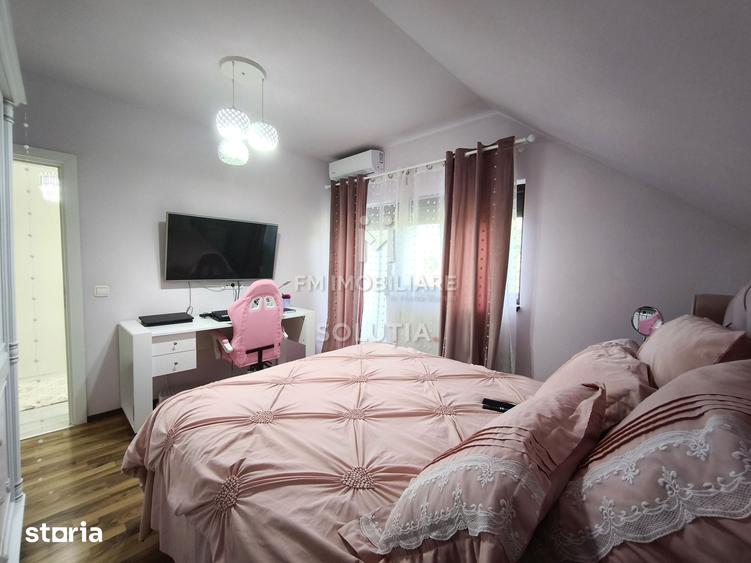 Casă cu 4 camere cu Teren 276 Mp în Valea Borcutului