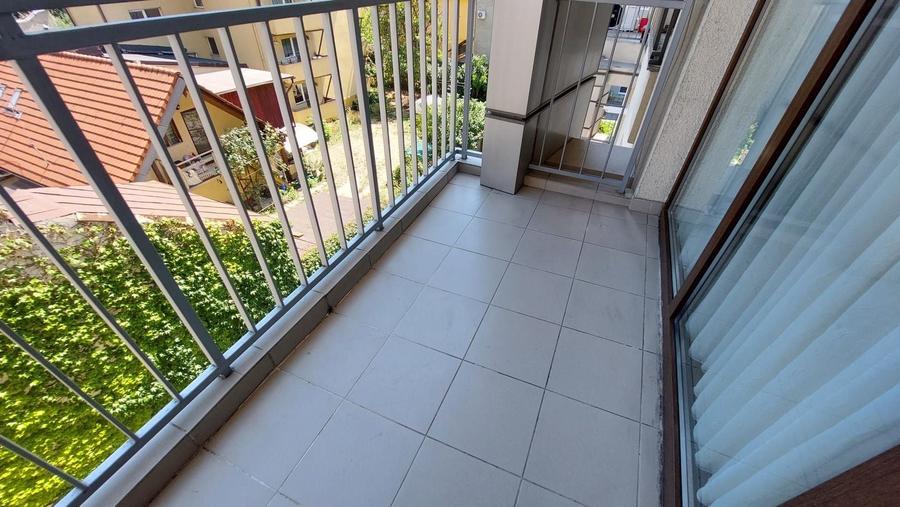 Apartament cu 2 camere decomandat, mobilat în Ultracentral