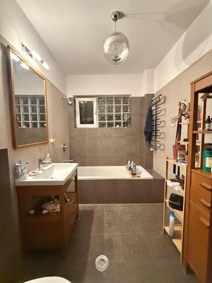 Apartament cu 2 camere decomandat în Băneasa
