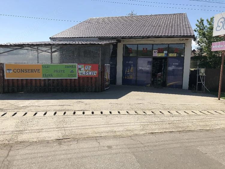 Spațiu comercial, de 100 mp, în Central
