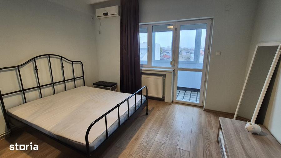 Apartament cu 2 camere în Romană