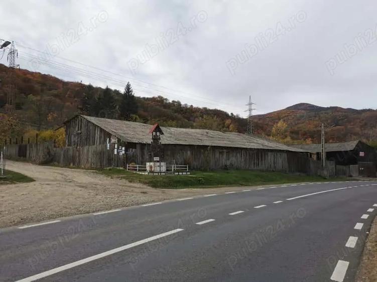 Spațiu comercial, de 1,350 mp, în Chirlești