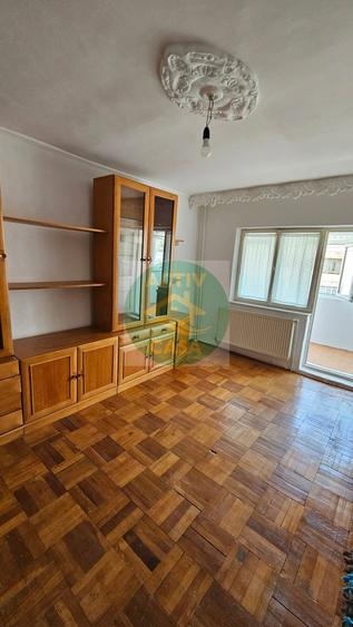 Apartament cu 2 camere decomandat în Est