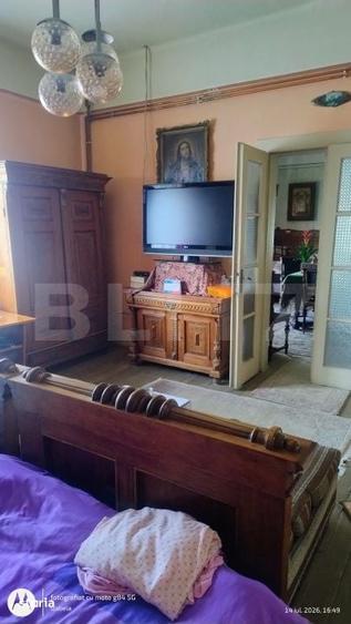Casă cu 4 camere cu Teren 7729 Mp în Central