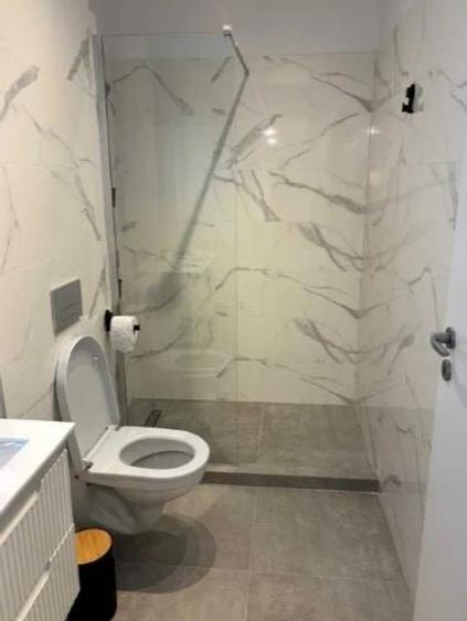 Apartament cu 2 camere semidecomandat, mobilat în Pantelimon