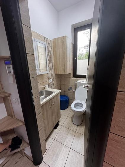 Casă individuală cu 5 camere cu Canalizare în Albert