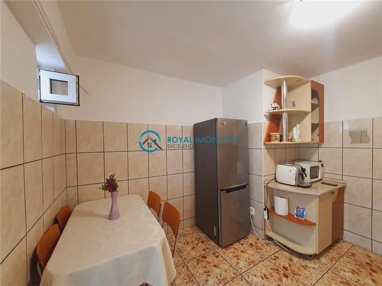 Apartament cu 2 camere decomandat, mobilat în Ultracentral