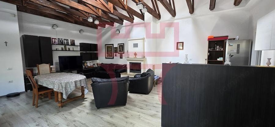 Casă cu Teren 800 Mp în Semicentral