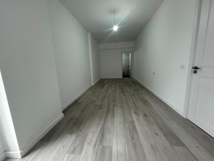 Apartament cu 3 camere în Vitan-Bârzești