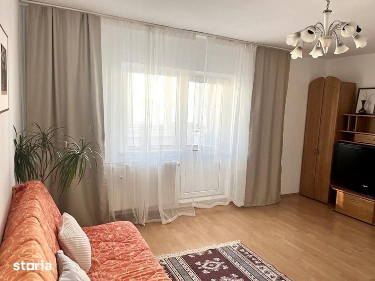 Apartament cu 2 camere decomandat în Tei