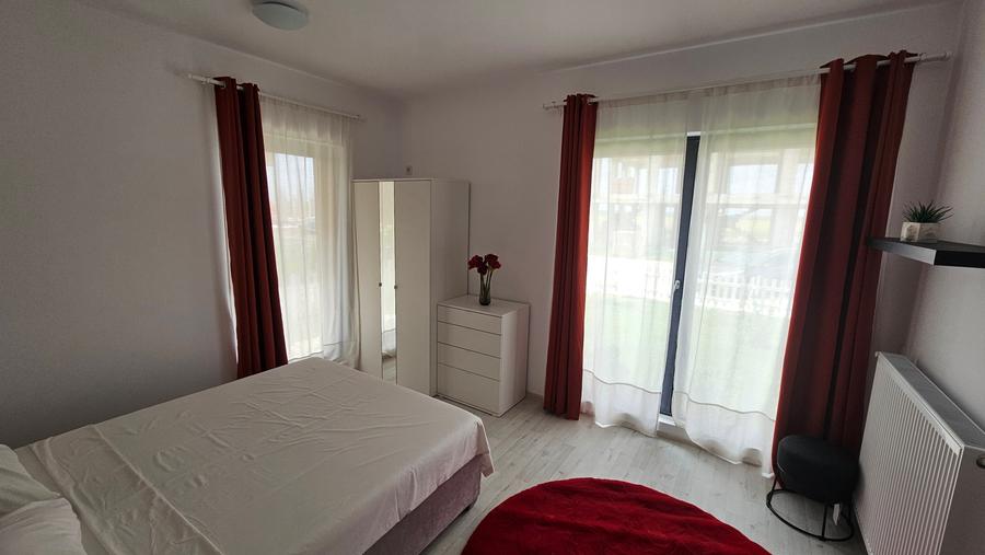 Duplex cu 5 camere cu Teren 300 Mp în Nord