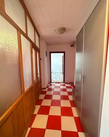 Apartament cu 2 camere decomandat în Vitan