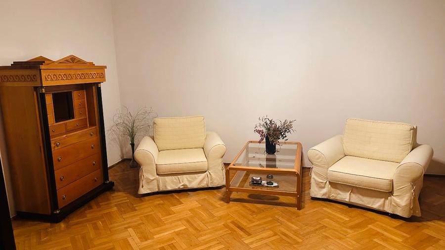 Apartament cu 3 camere decomandat, mobilat în Cișmigiu