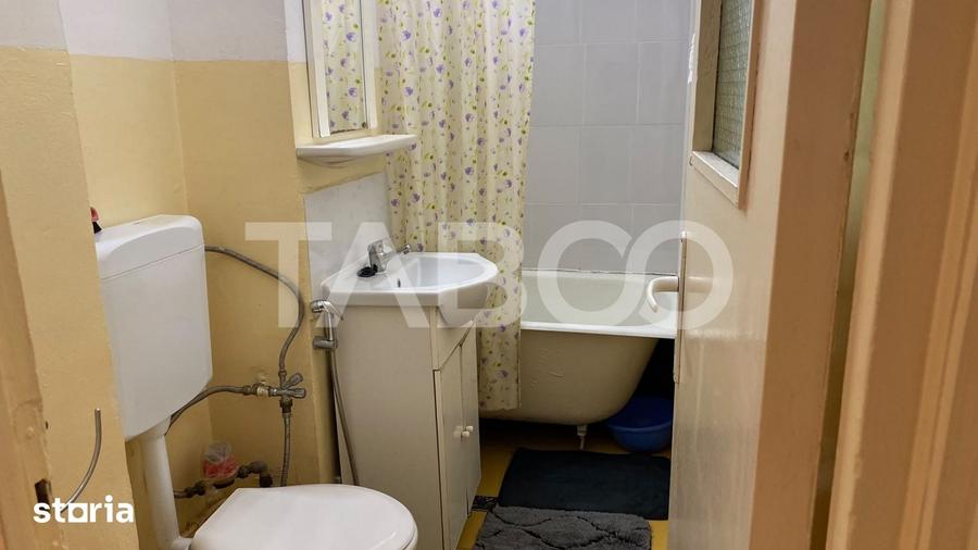 Apartament cu 2 camere decomandat în Mihai Viteazul