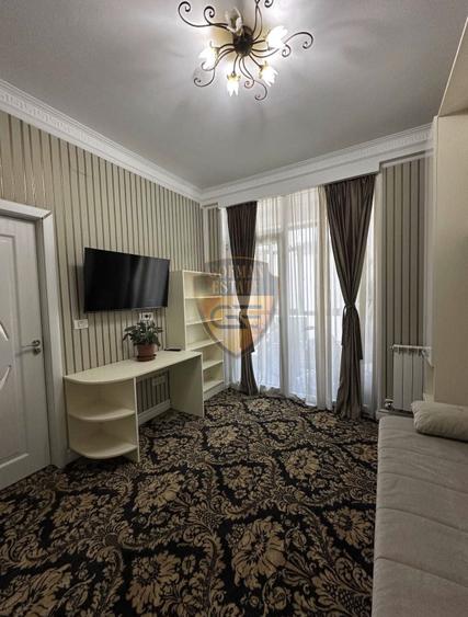 Apartament cu 4 camere semidecomandat, mobilat în Mamaia-Sat